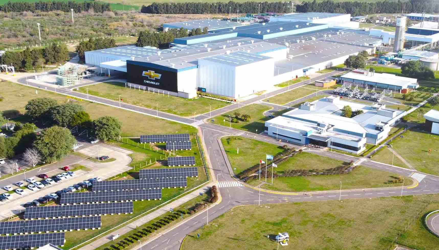 General Motors y Fiat suspenden la producción en Argentina