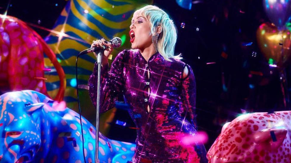 Miley Cyrus hoy cumple 29 años
