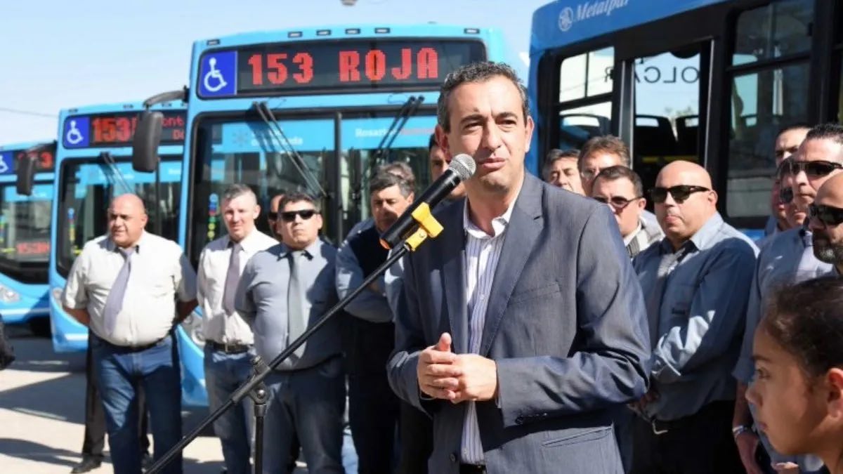 Javkin, junio aumenta el pasaje de colectivo