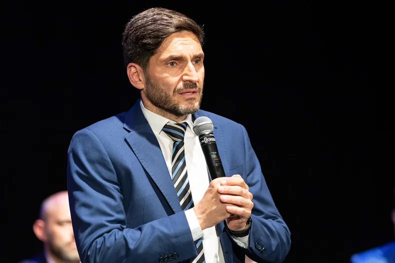 Pullaro comparó a Milei con el kirchnerismo