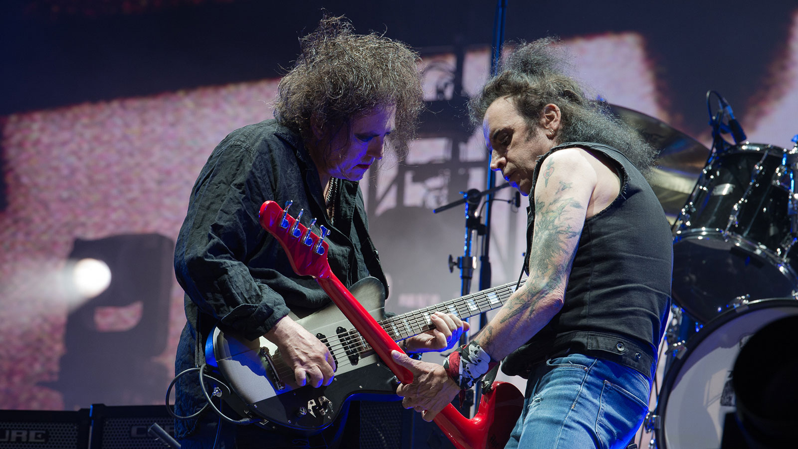 The Cure con idas y vueltas