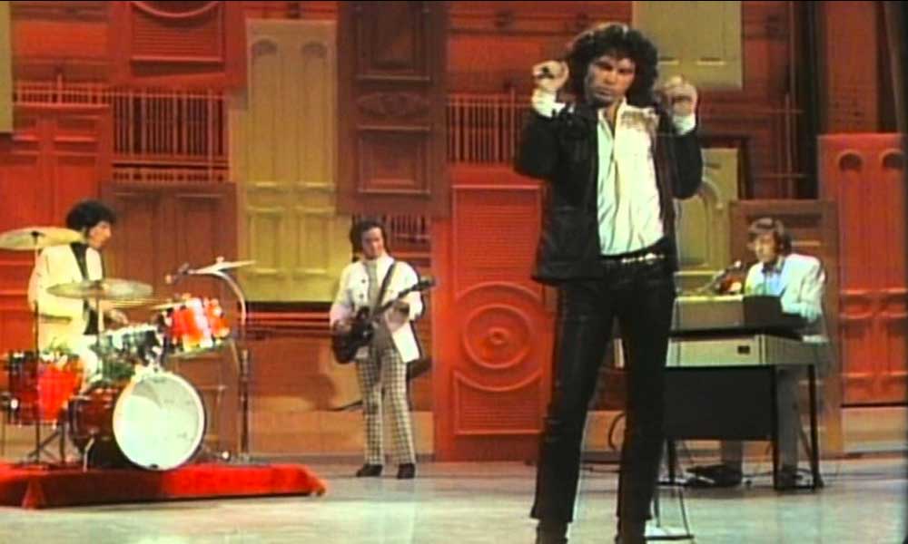 The Doors graba «Light My Fire»