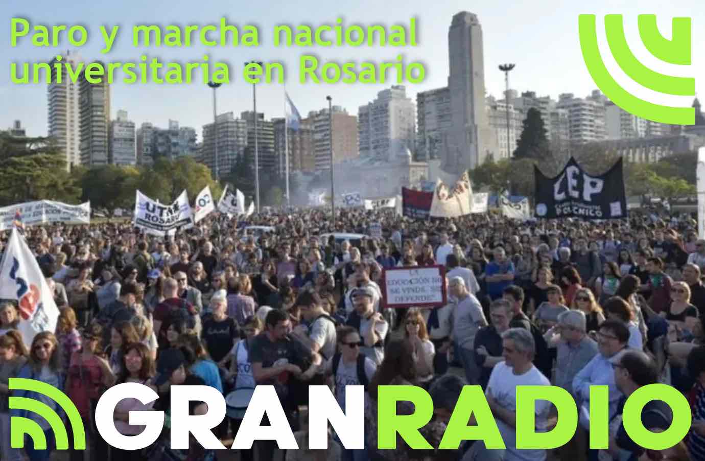 Paro y marcha nacional universitaria en Rosario